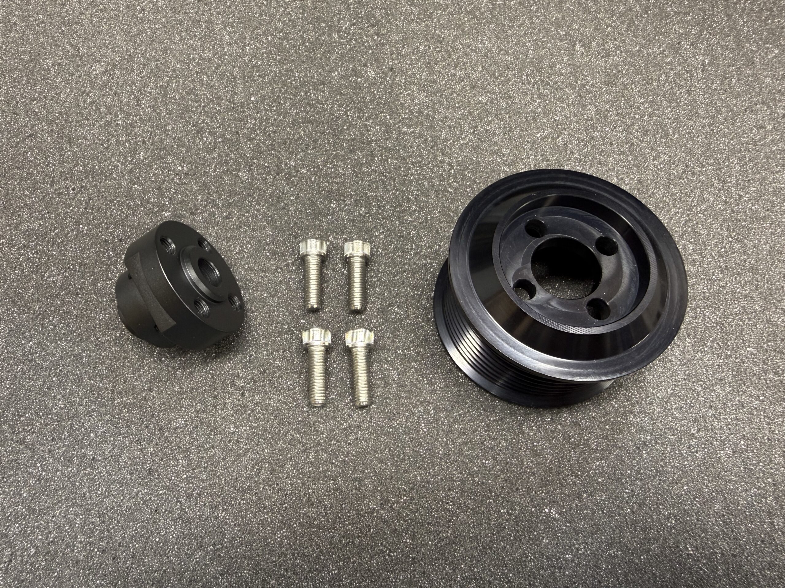 Viper GTS Roe Racing 2.4l supercharger pulley and hub